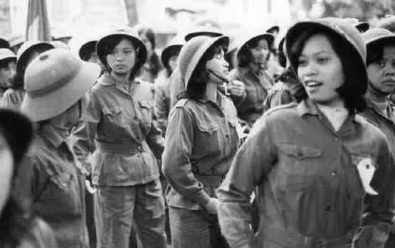 越南战争中，美军用一种药物对付越南女兵，每一个都乖乖说出情报