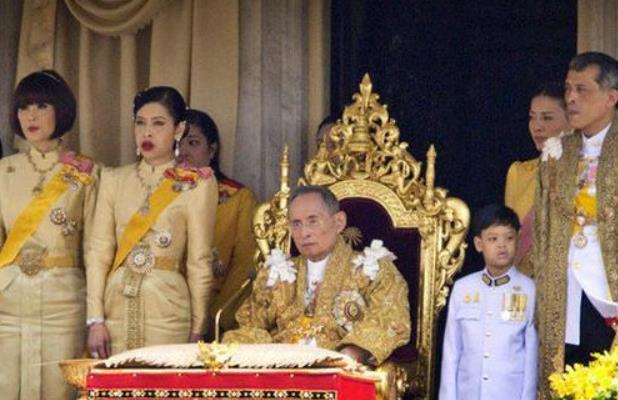为何泰国国王都有中文名字，还都姓“郑”？学者：和乾隆有关系