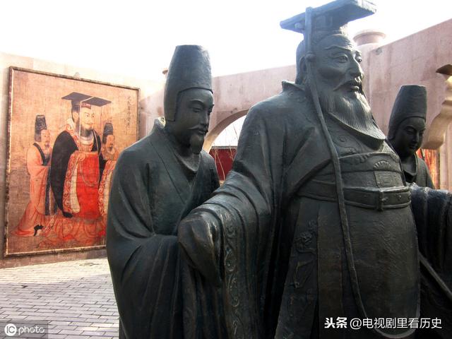 夷陵之战刘备最多损失5万人，为何蜀汉因此一蹶不振呢？
