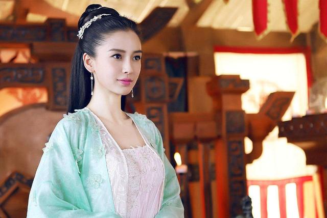 中国古代第一女相士，预言三件事全部灵验，被皇帝封侯