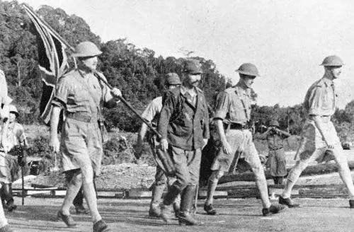 二战结束后，这国拒绝接受日本投降，堵着门虐杀17万日军战俘